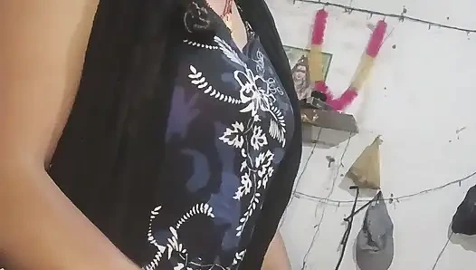 Handjobs with desi girlfriend