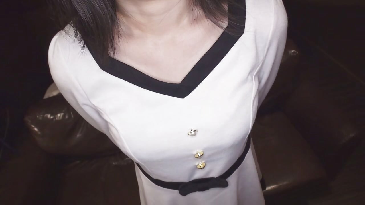 Yoko Kuroki - mulher madura com tesão desejando múltiplos orgasmos