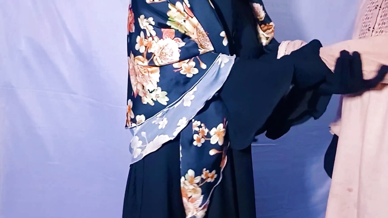 My sexy Bhabhi is ready for fucking with me feat - Bengali sexy housewife sex xxx
