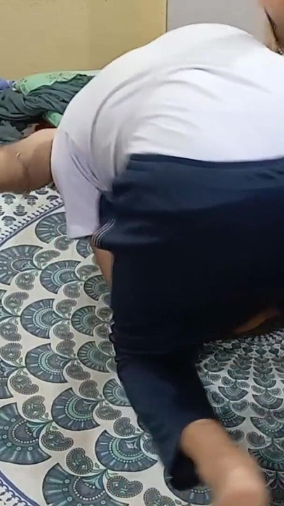 Indiana bhua filha vem em minha casa Tão realmente fodida em tempo de descanso meu quarto | Clipe 1