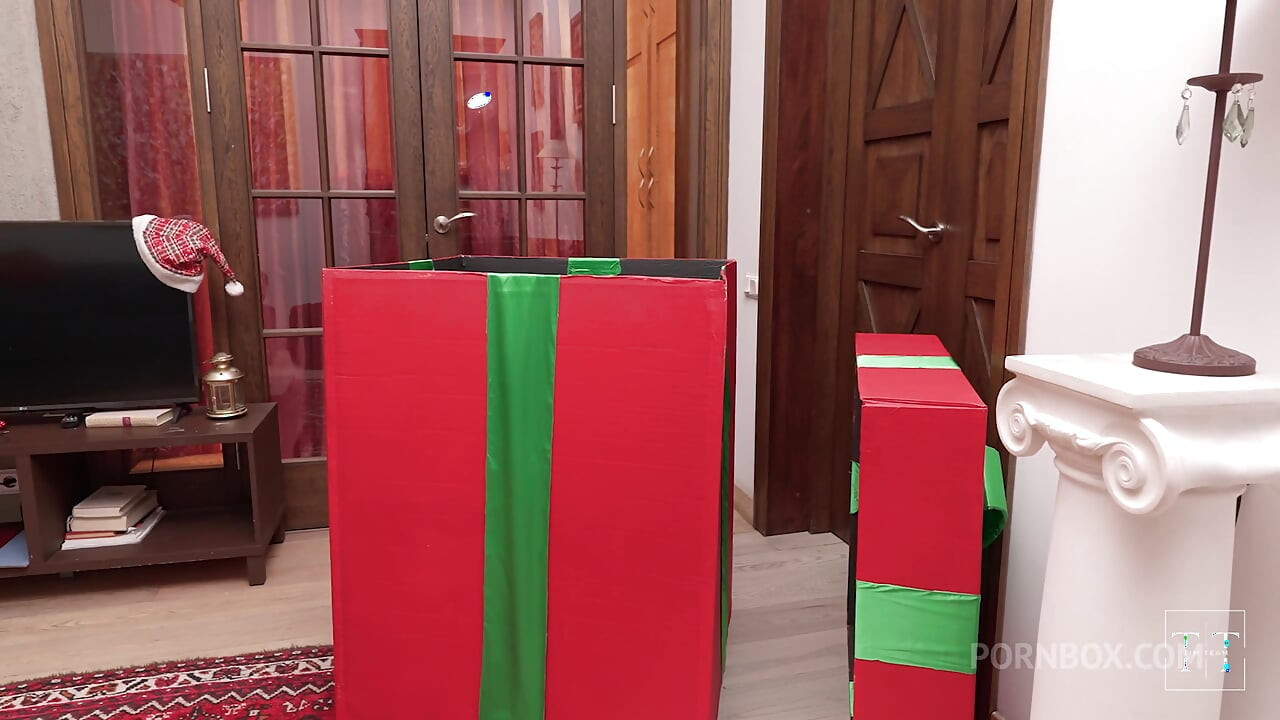 The Christmas Elf Has Her Holes Ready for You