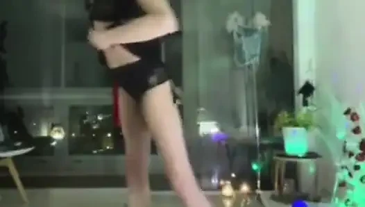 Hot Dancer
