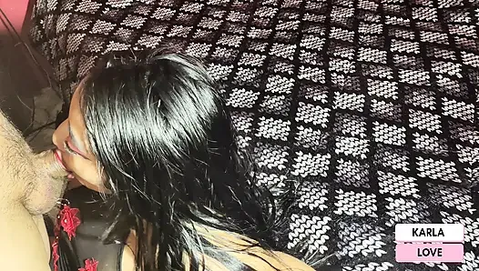 Fucking the ass of a very hot Latina to feel the cock in her ass