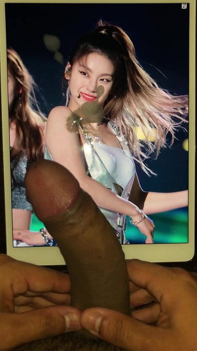 ITZY Yeji Cum Tribute
