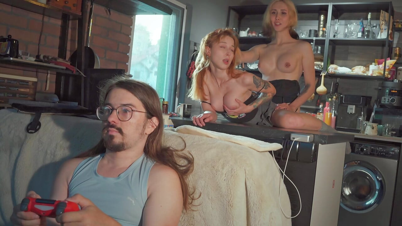 My friend is a Trans and Fuck my Anal , and my Geek StepBro doesn’t know about IT !