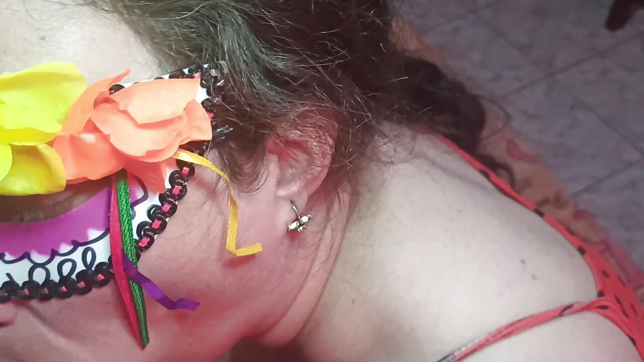 Delicious morning blowjob with a rich cumshot on her big tits