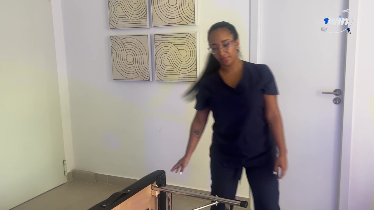 快乐结局按摩与危险的射精