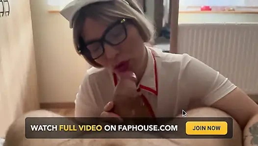 My Ex-girlfriend Who Has a Doctor Examine My Dick and Finds Everything Fine