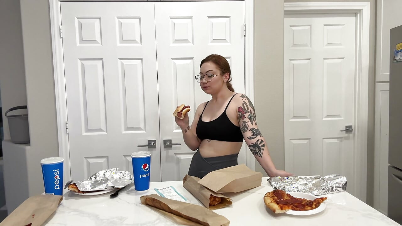 Eating Costco Food Court Food