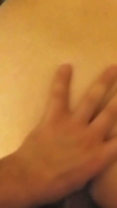 Une milf veut se faire enculer | Clip 1