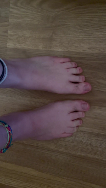 Toe wiggle time