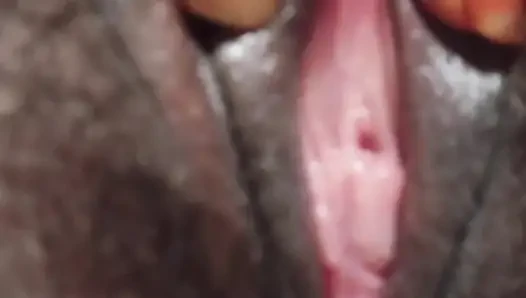 Yeni desi kadın oda turu yeni odada sikişiyor xxx