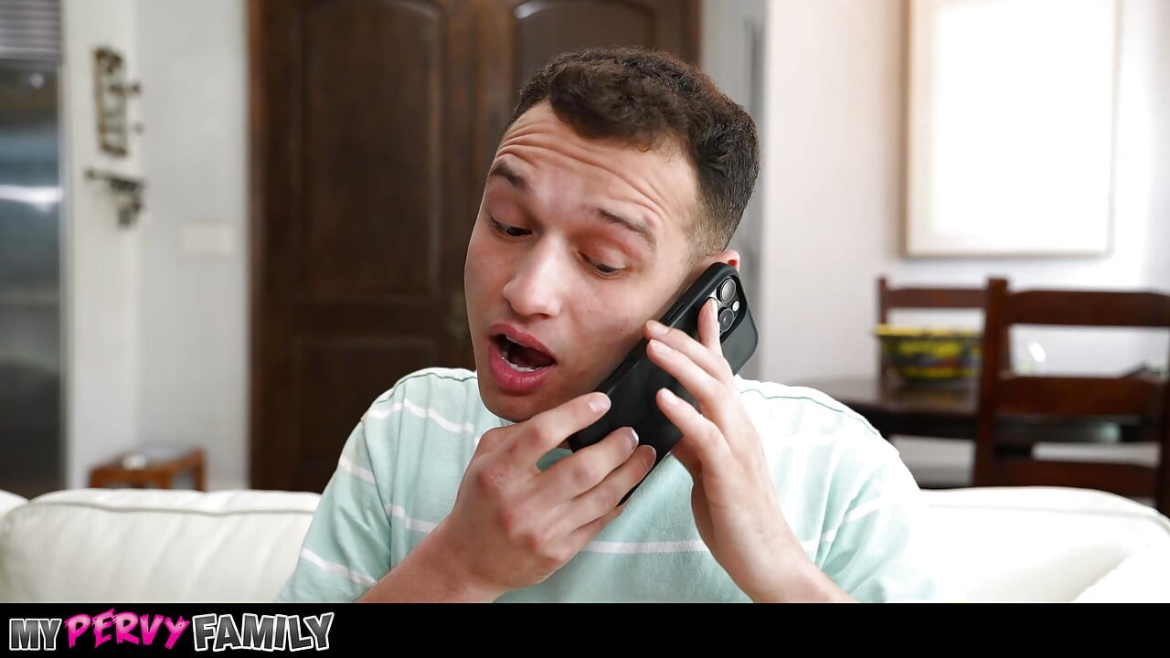 MyPervyFamily - Perfect Stepford Wife is MY Stepmom!? - Kate Dalia