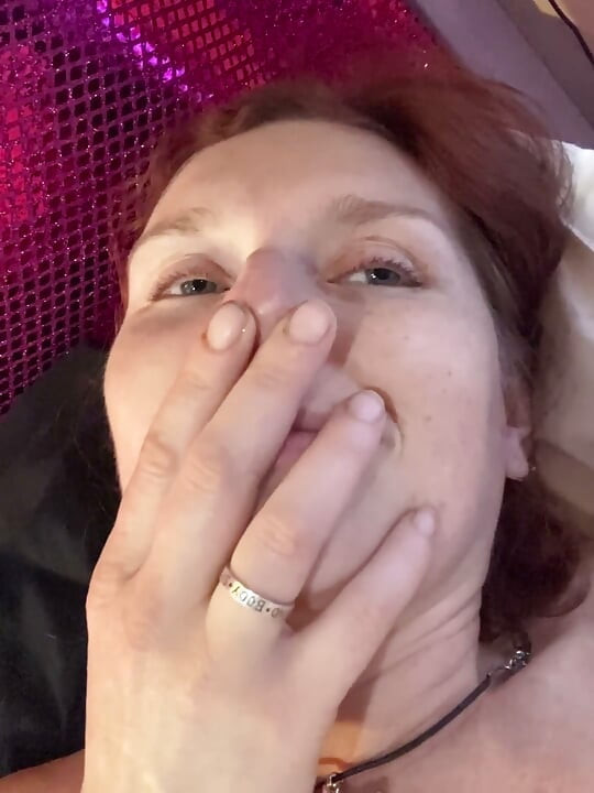Hairy mature pussy does some serious squirting ahead of a leg shaking orgasm