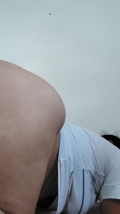 Cute amateur girlfriend sucking before anal sex | Clip 1