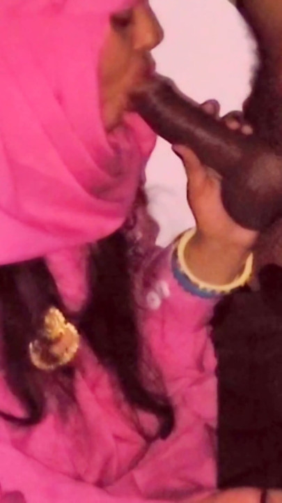 Indian muslim bhabhi hot xxx fuck on Eid. | Clip 1