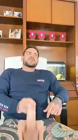 Hot Tattoo Man jo 1
