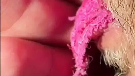 BELOHNT mit ihrem nassen höschen. Ehefrau gab mir das höschen, das sie trug, nachdem sie super nass masturbiert hatte