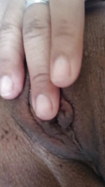 Coño flaco y travieso