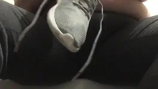 Jerk off to My Smelly Socks & Dirty Feet