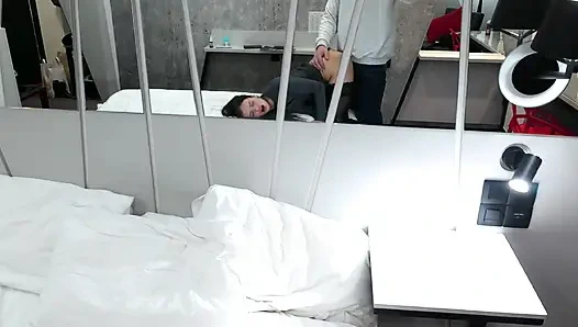 Жена моего друга оказалась сексвайф, соблазнила меня и заставила бродить по ее сиськам