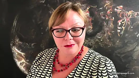 Dominatrix sahibe April - elektiriyor