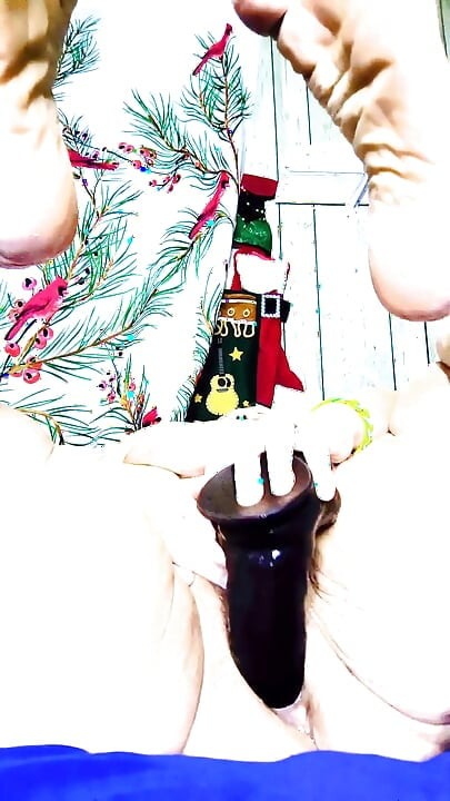 Cumming 6 razy Oglądanie porno to jest zgięta dziwka