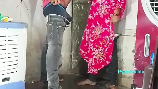 1 girlfriend came to meet boyfriend at night then had a loud sex Hindi audio desi sexy video