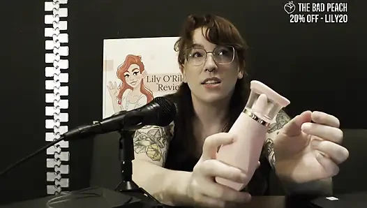 NSFW Review of the Honey Pistiling Vibrator vom bösen pfirsich lecken