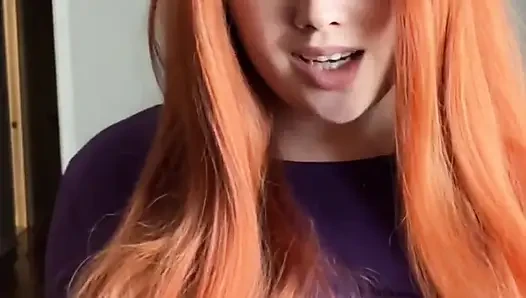 Daphne Fucking Her Pretty Cunt