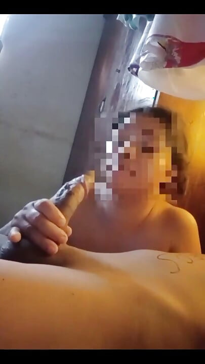 모든 것이 건조할 때까지 내 자지를 빨아