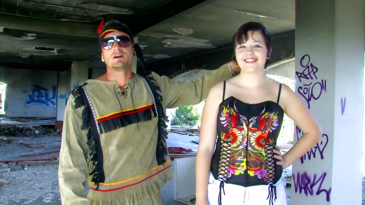 الجنس تحت الجسر