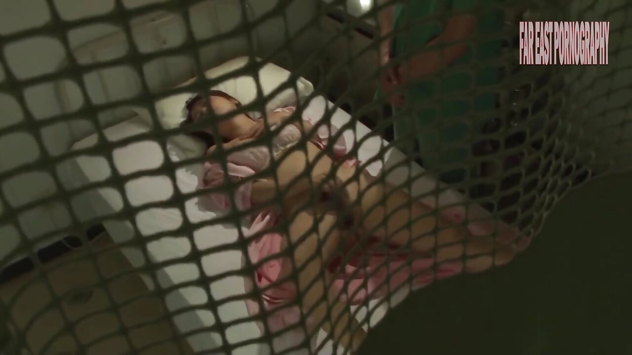 Trembling Arch. Maki Breaks in the Waves of Forbidden Release. - 3