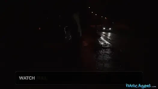 Kamu görevlisi - Rusian Elena Vedem büyük yarağı gırtlağına kadar alıyor bakış açısı