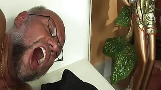 Gesichtsbesamung für geile reife deutsche blonde oma