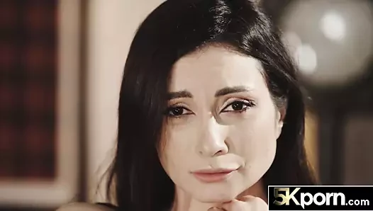 5KPORN – European MILF Loves Sucking Cock