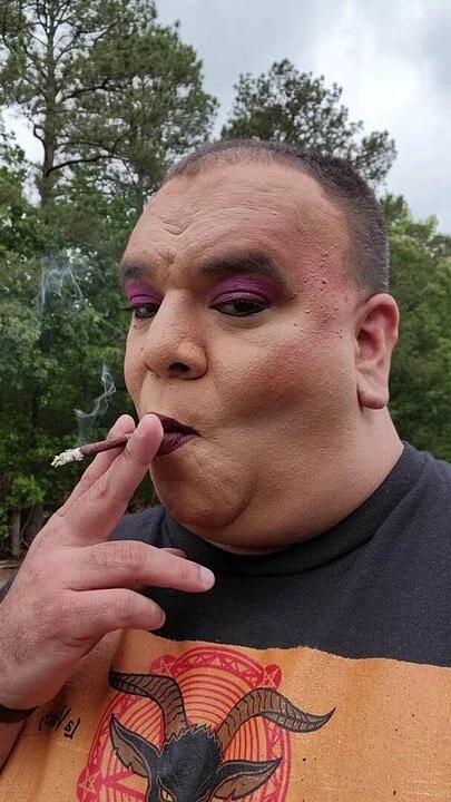 Makeup Smoking 13