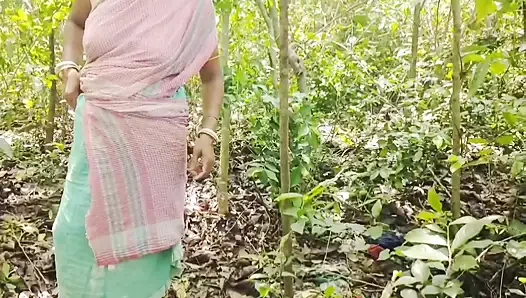 Jungle Erstaunlich, nomita boudi im freien offen und zu fincken