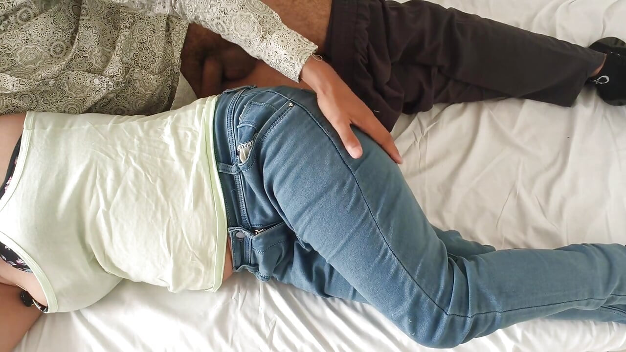 Sert göt sikişi Hintçe ses desi yenge anal sikişiyor, göt sikişi, anal sikiş, göt sikişi, xxx video, seksi video, xvideo
