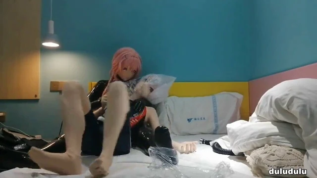two kigurumi vibed