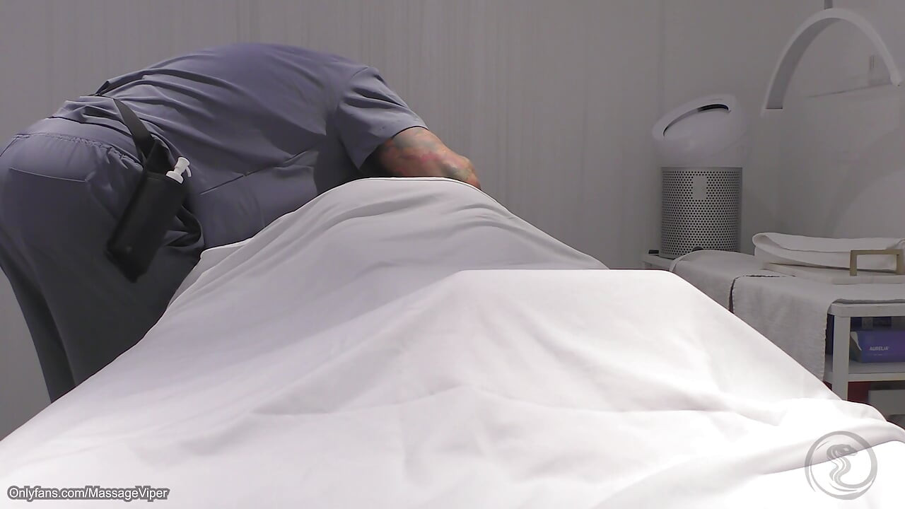 Real Massage Therapist Gets Sucked and Fucked by Fit Blonde Client