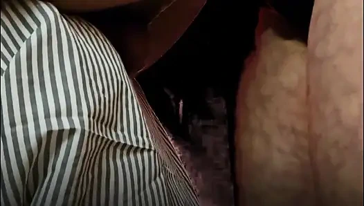 Onu götten sikiyorum. Strapon.