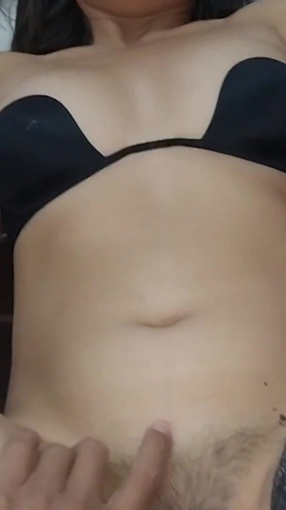 Bayar uang sewa sama memek sempitku... Pasanganku ngasih aku uang bayaran sama pemilik apartemen, dan dia ngentot memekku habis-habisan | Klip 1