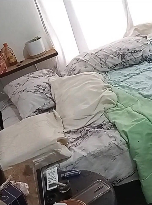 Mature MILF Cleaning Her Room 1