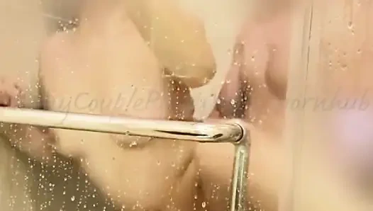 Cewek pinay dientot habis-habisan sama bosnya di kamar mandi