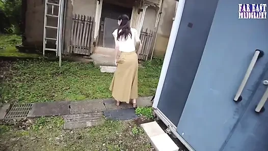 Elegant Gulp Night with a Craving Single Mom Savoring Warm Essence Under the Open Sky Ep-2