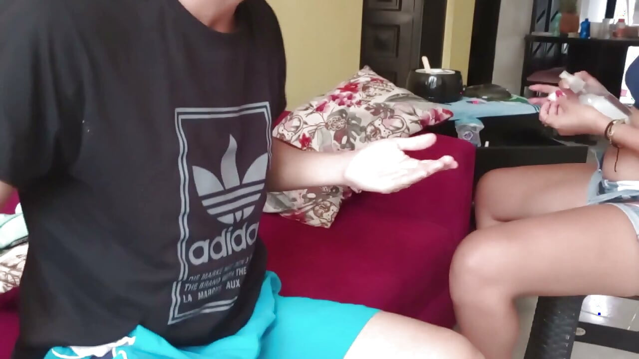 Manicure and Pedicure Ands in a Fuck with My Neighbor in the Living Room