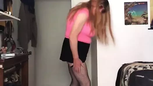 Baba için dans eden bimbo gurl