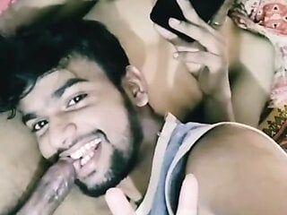 Indischer schwuler Blowjob