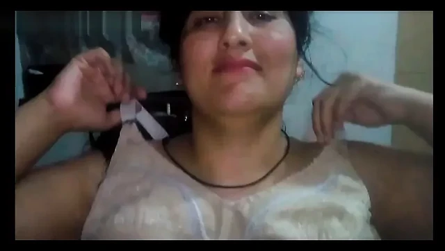 Aunty suck dick likr sipping juice with straw